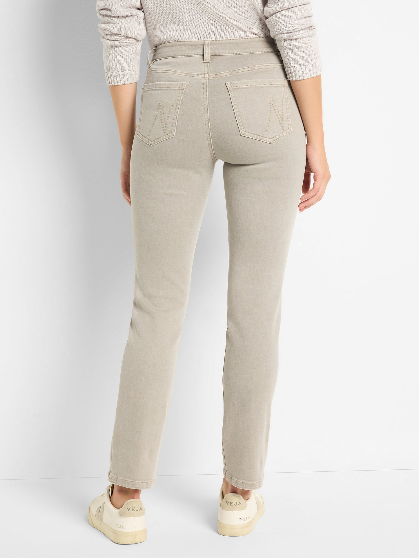 Daytrip Straight Ankle Jeans